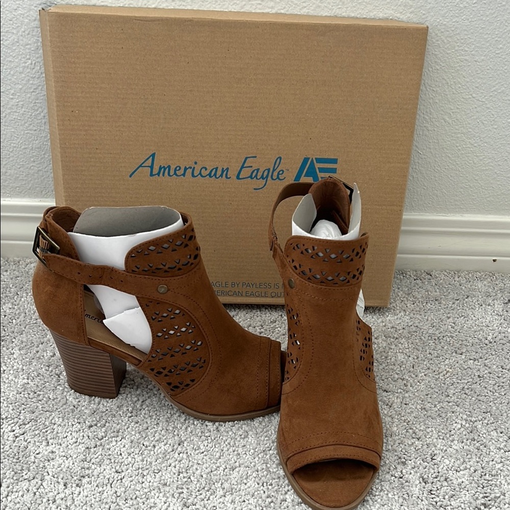 American Eagle Outfitters Women's Brown Heeled Sandals